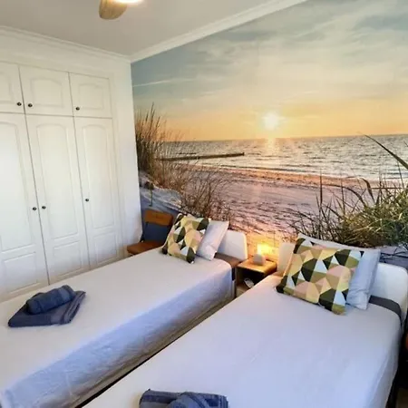 Tranquil Two Bedroom House In Villa Beniarbeig